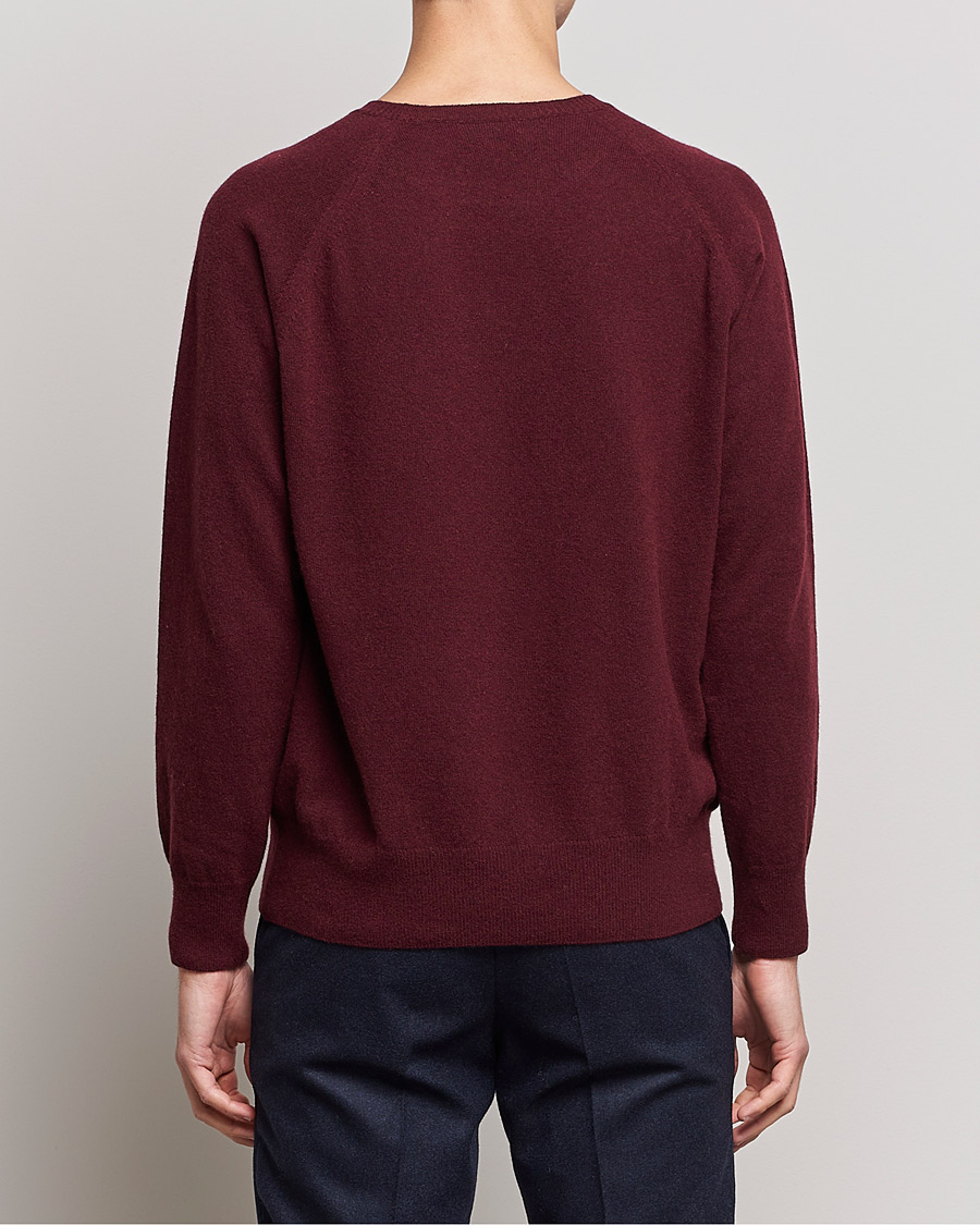 Herr | Tröjor | Oscar Jacobson | Gustaf Lambswool Raglan Crew Neck Burgundy