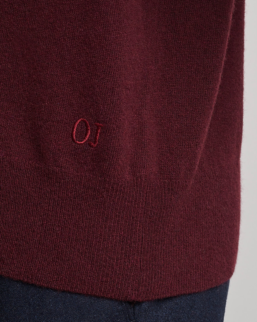 Herr | Tröjor | Oscar Jacobson | Gustaf Lambswool Raglan Crew Neck Burgundy