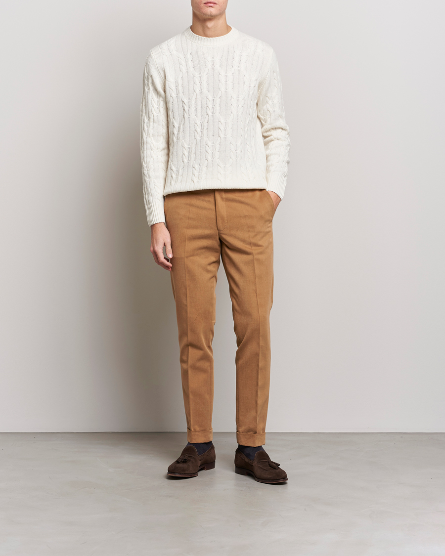 Herr | Byxor | Oscar Jacobson | Denz Brushed Cotton Turn Up Trousers Beige