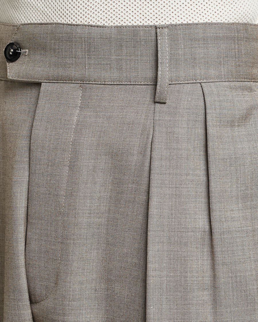 Herr | Byxor | Giorgio Armani | Pleated Wool Trousers Light Grey