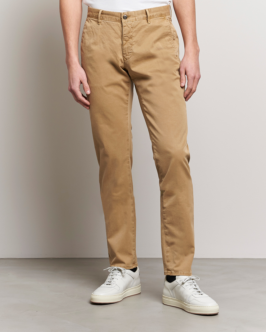 Herr | Byxor | Incotex | Slim Fit Garment Dyed Slacks Khaki