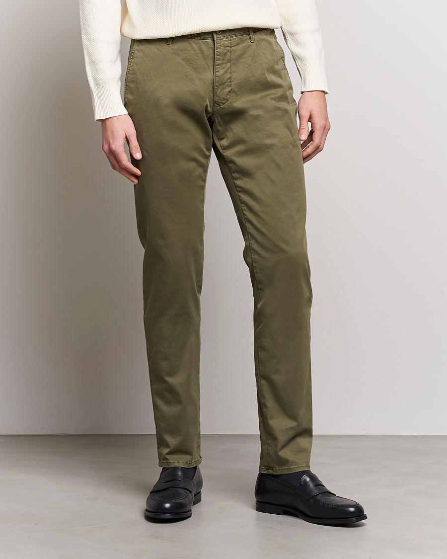 Herr | Byxor | Incotex | Slim Fit Garment Dyed Slacks Olive