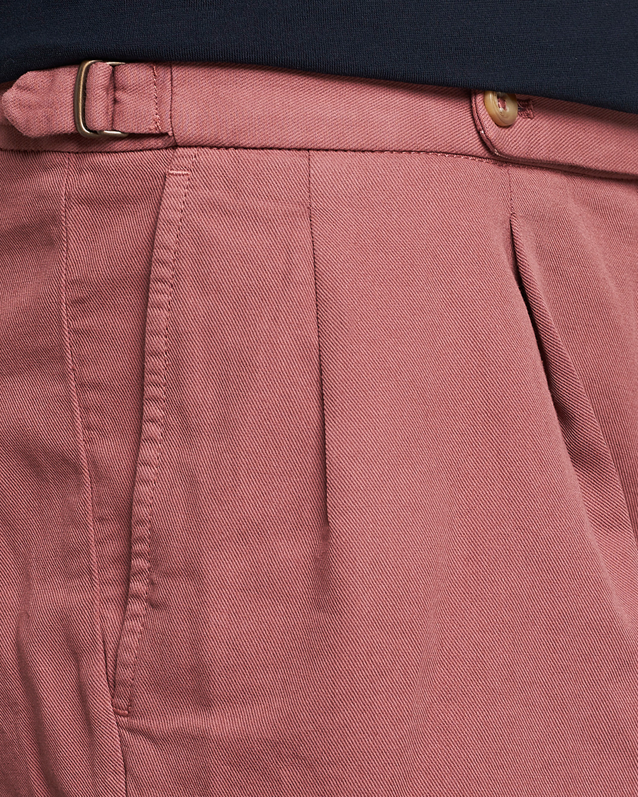 Herr | Shorts | Incotex | Pleated Chinolino Shorts Brick