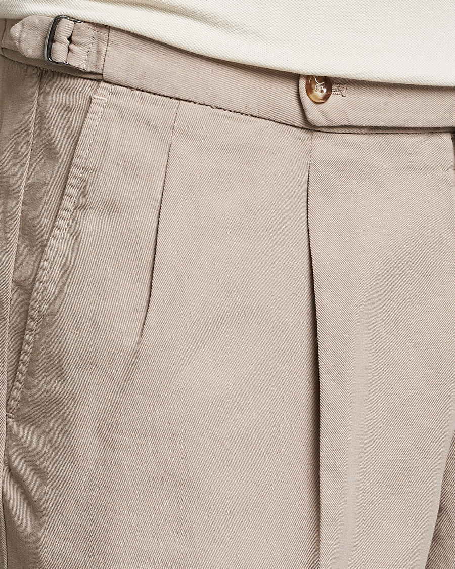 Herr | Shorts | Incotex | Pleated Chinolino Shorts Beige
