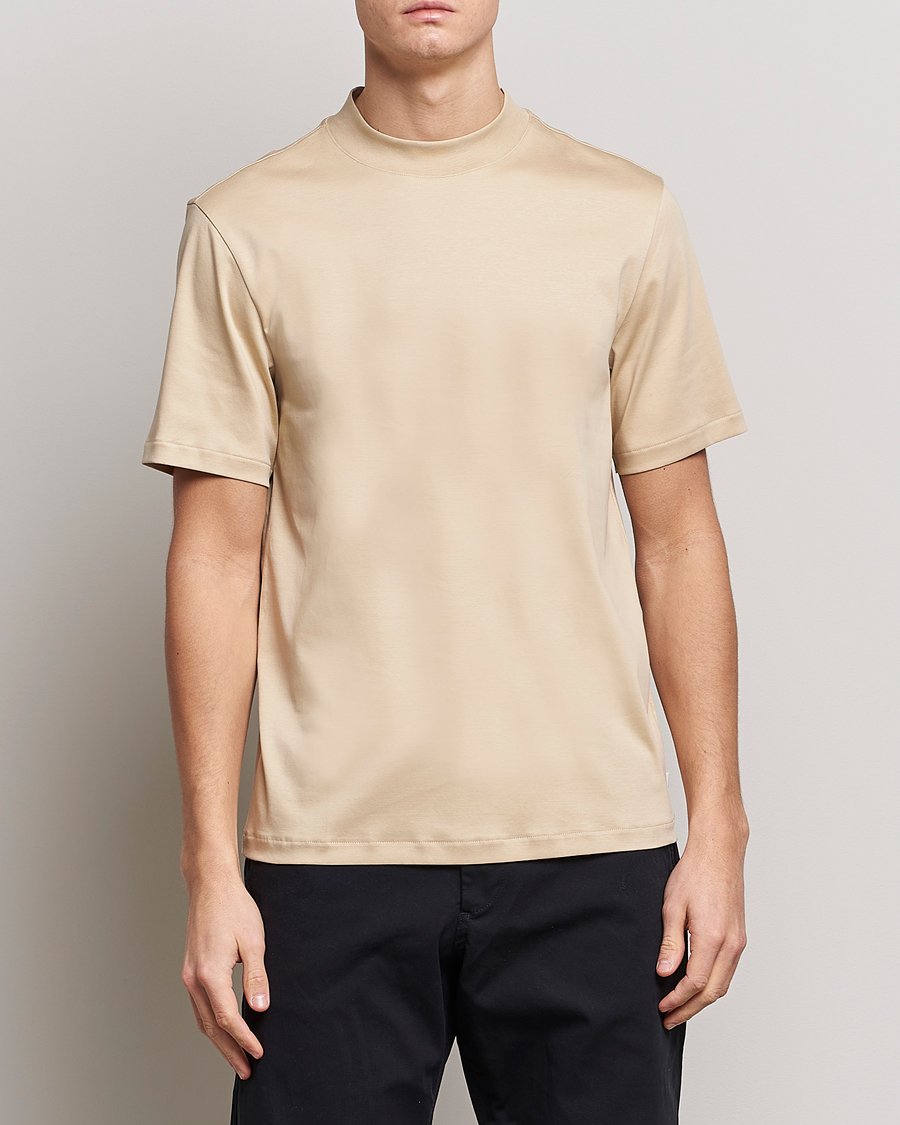 Herr | T-Shirts | J.Lindeberg | Ace Mock Neck Mercerized Cotton T-Shirt Safari Beige