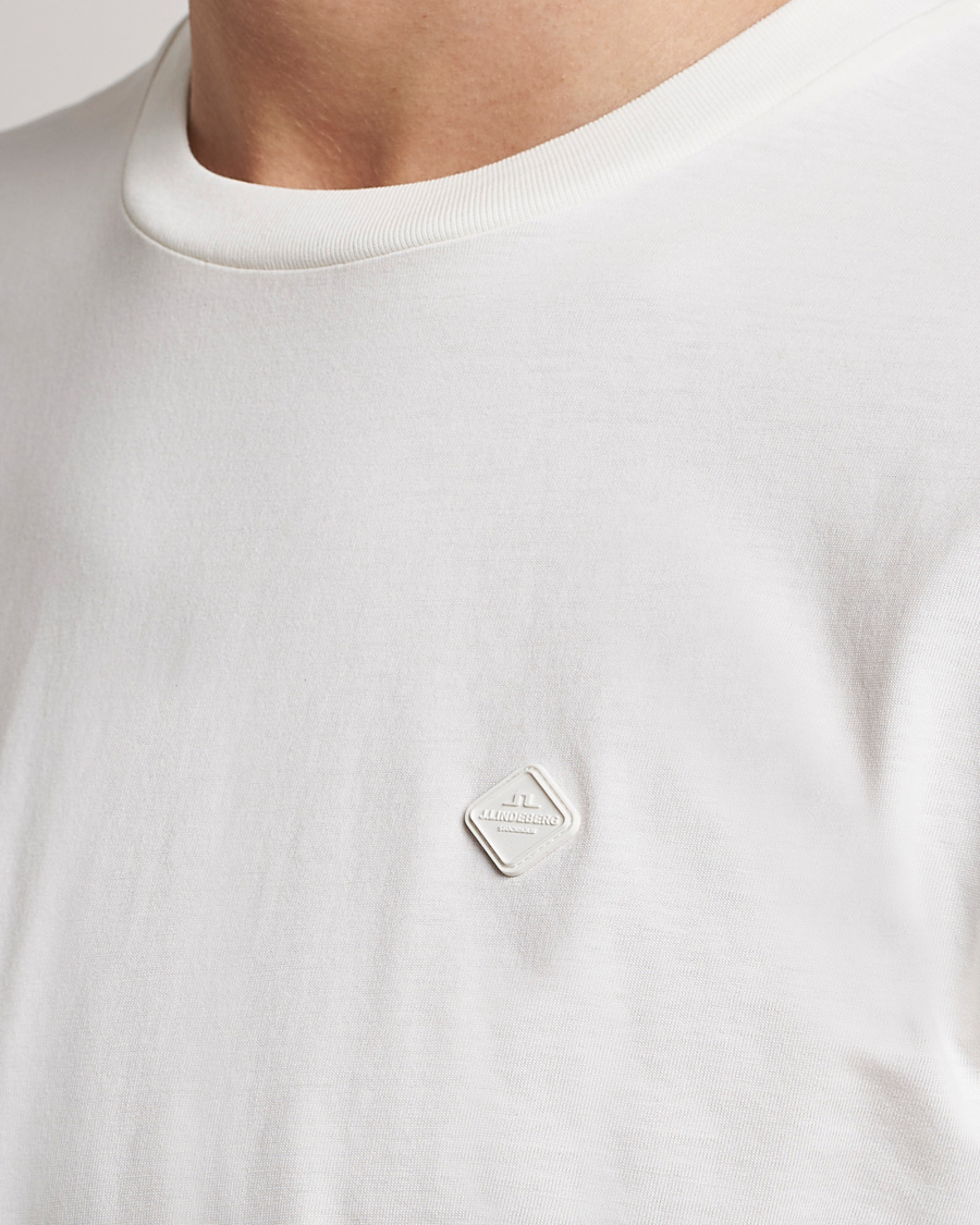 Herr | T-Shirts | J.Lindeberg | Dale Organic Cotton Patch T-Shirt Cloud White