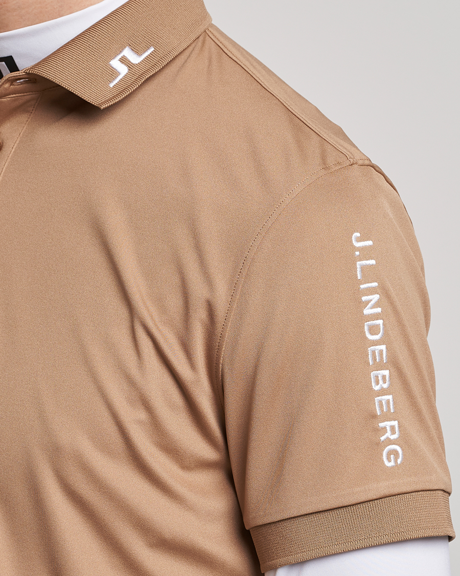 Herr | Pikéer | J.Lindeberg | Tour Tech Regular Fit Polo Tiger Brown