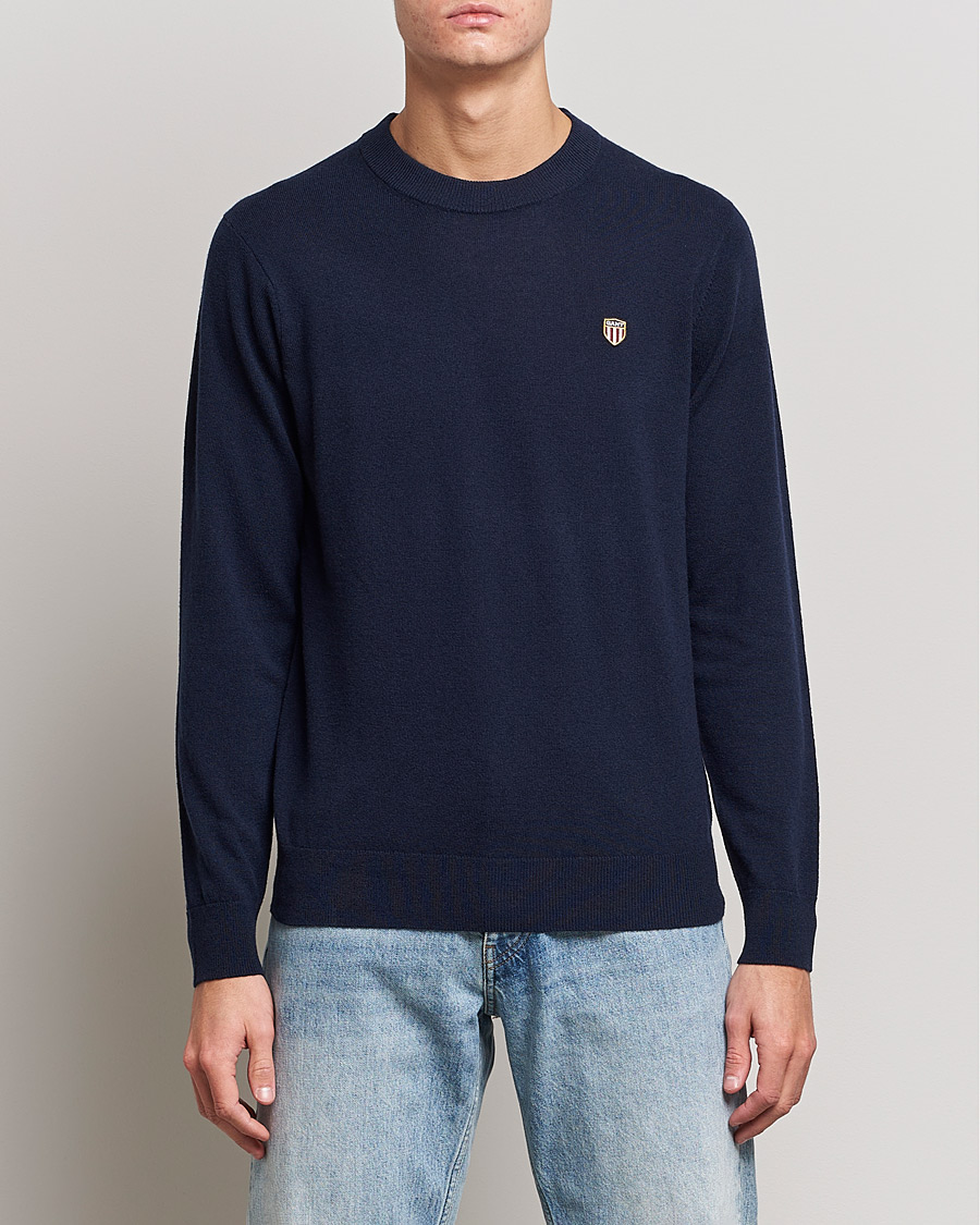 Herr | Tröjor | GANT | Banner Shield Lambswool Crew Neck Eavning Blue