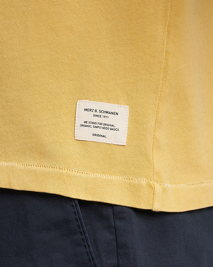 Herr | Pikéer | Merz b. Schwanen | Organic Cotton Washed Polo Sunshine Yellow