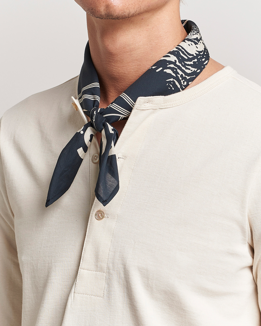 Herr | Scarves | Merz b. Schwanen | Cotton Bandana Charcoal