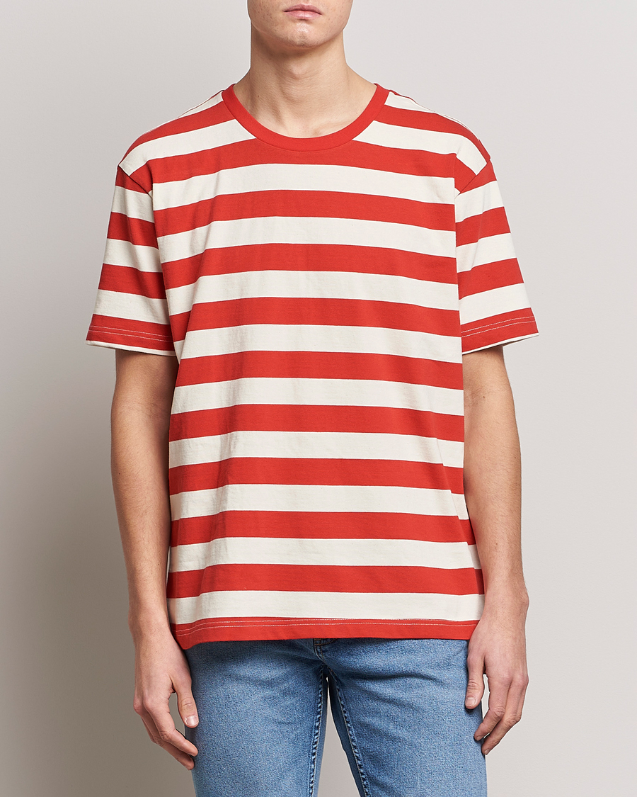 Herr | Nudie Jeans | Nudie Jeans | Uno Blockstripe Crew Neck T-Shirt Off White/Red