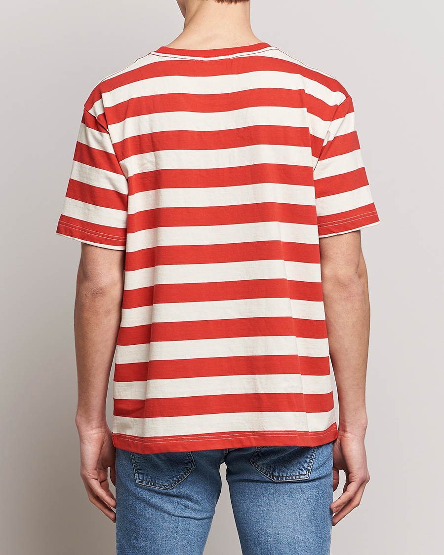 Herr | T-Shirts | Nudie Jeans | Uno Blockstripe Crew Neck T-Shirt Off White/Red