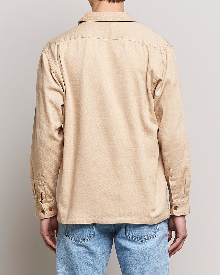 Herr | Skjortor | Nudie Jeans | Vincent Floral Overshirt Cream