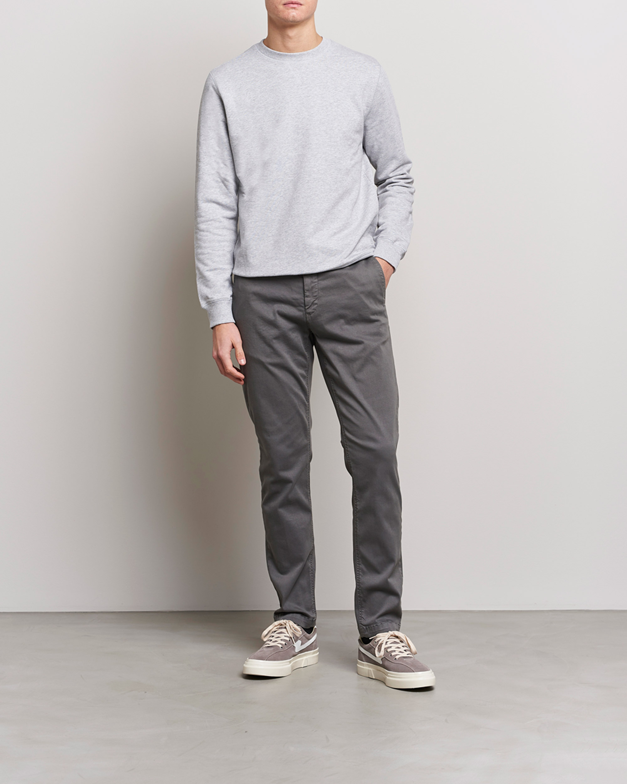 Herr | Byxor | Replay | Benni Hyperflex X-Lite Chinos Grey