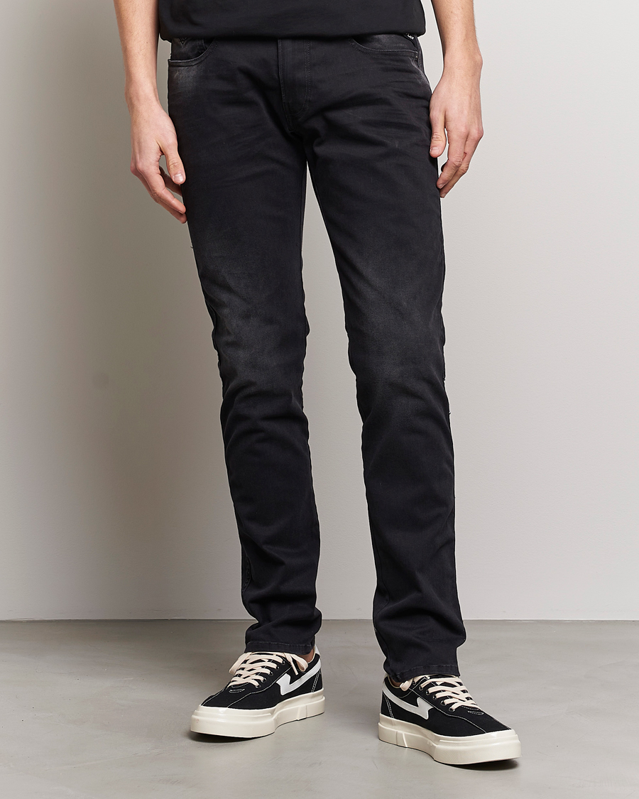 Herr | Svarta jeans | Replay | Anbass Hyperflex Recyceled 360 Jeans Washed Black