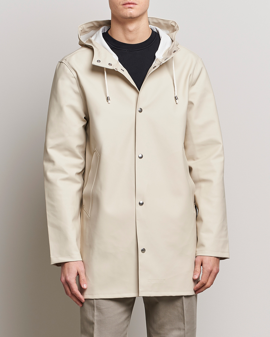 Herr | Jackor | Stutterheim | Stockholm Raincoat Oyster Grey