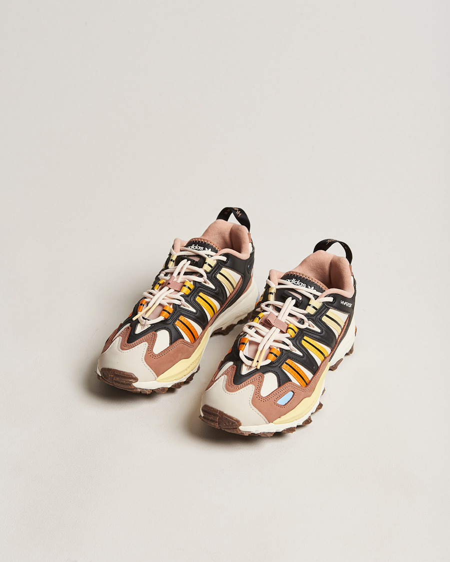 Herr | adidas Originals Hyperturf Sneaker Black/ Won White | adidas Originals | Hyperturf Sneaker Black/ Won White