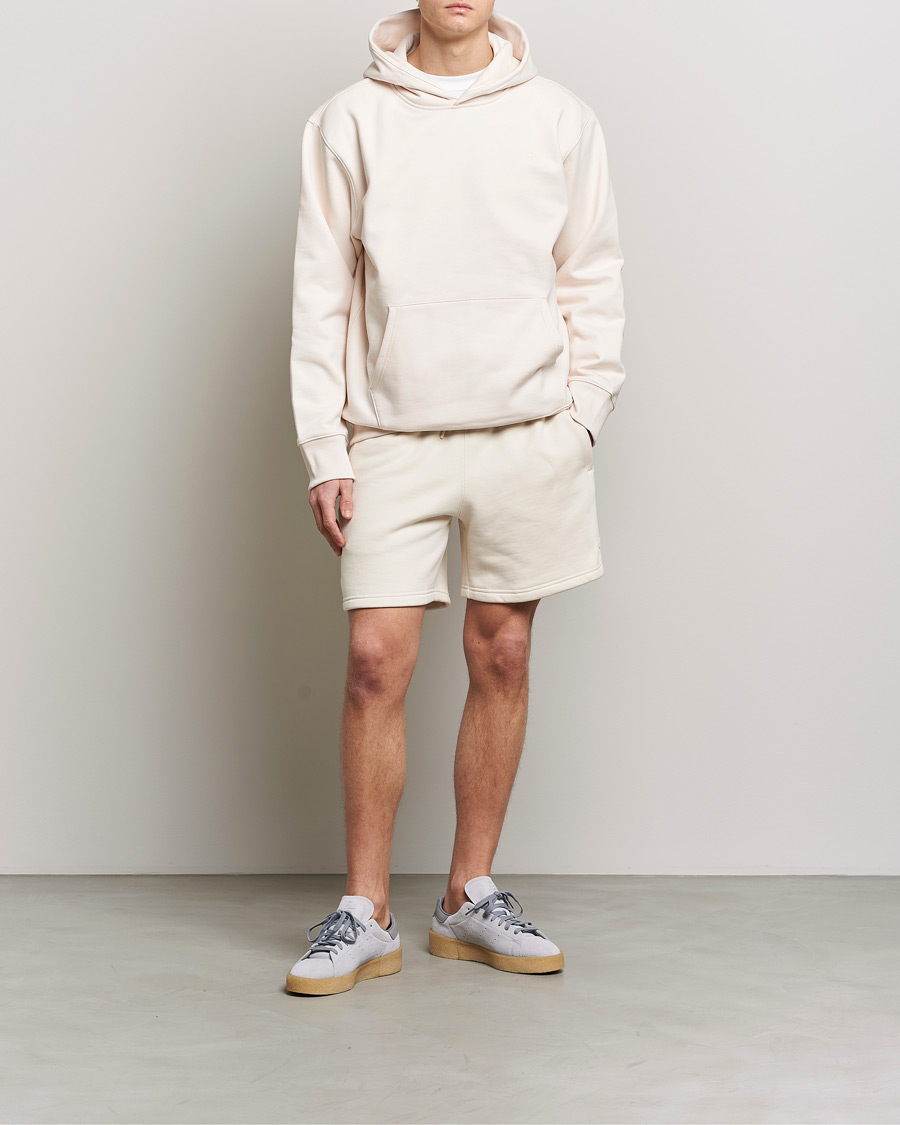 Herr | Shorts | adidas Originals | Essential Shorts Won White