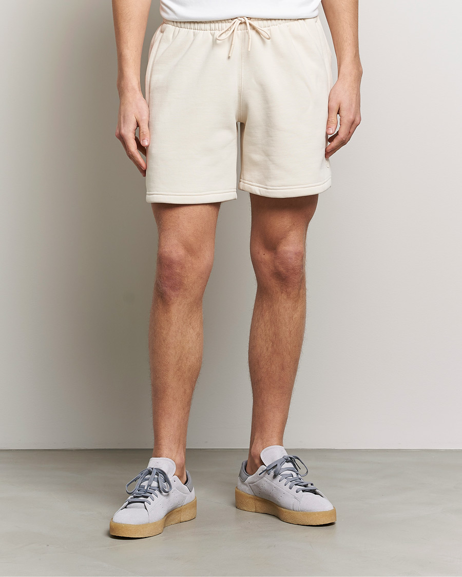 Herr | Mjukisshorts | adidas Originals | Essential Shorts Won White