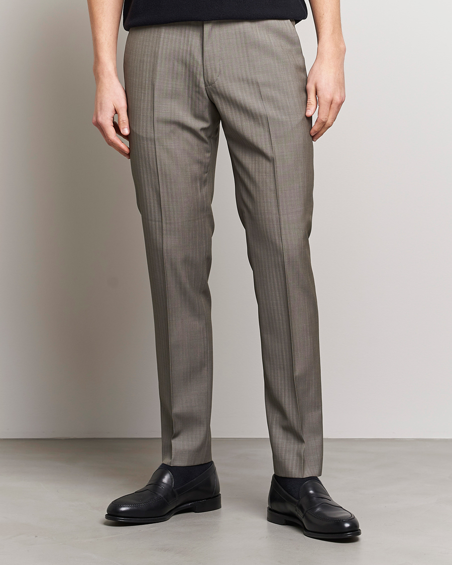 Herr | Kostymbyxor | Tiger of Sweden | Tenuta Wool Trousers Dark Sand