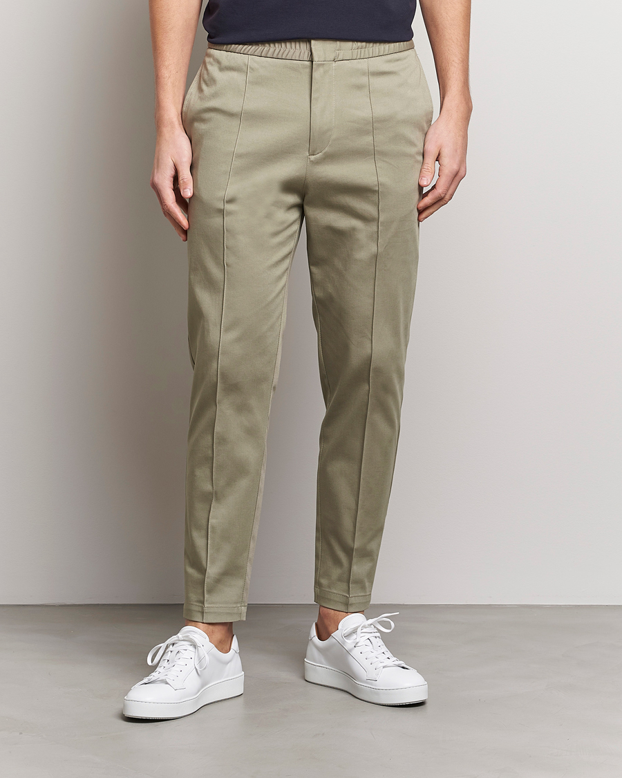 Herr | Byxor | Tiger of Sweden | Sosa Cotton Trousers Dusty Green