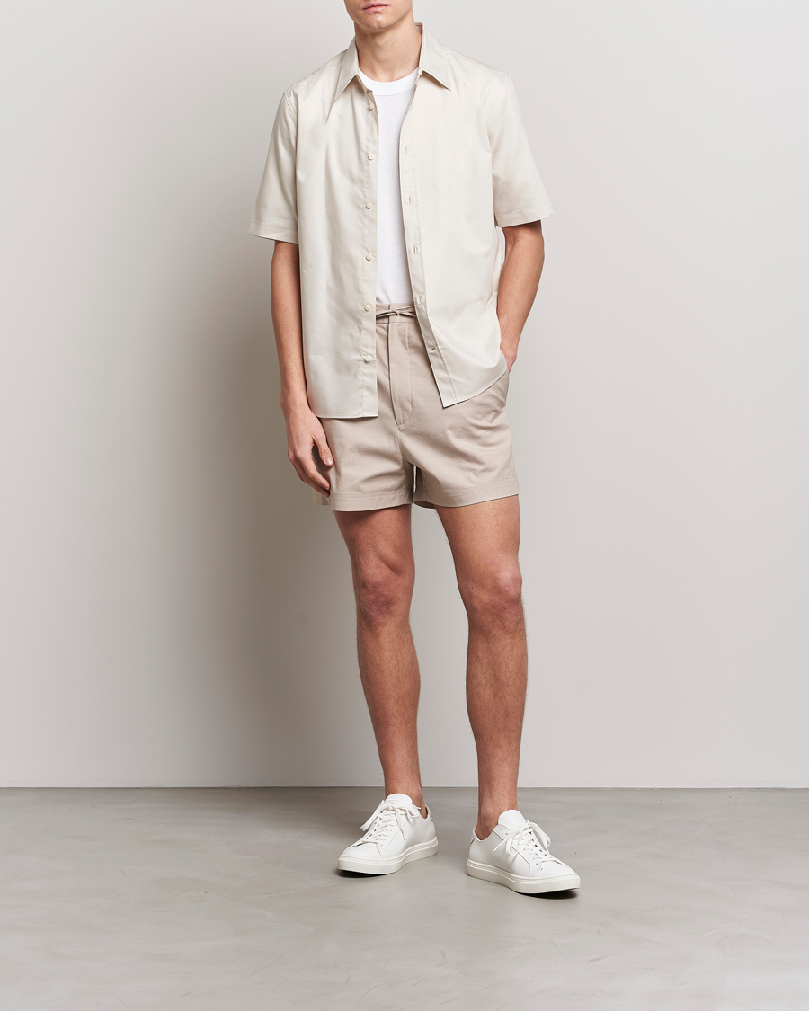 Herr | Shorts | Tiger of Sweden | Birch Linen Shorts Cream Sand