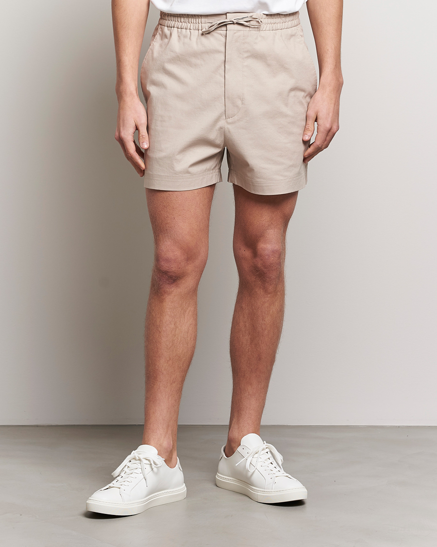 Herr | Linneshorts | Tiger of Sweden | Birch Linen Shorts Cream Sand