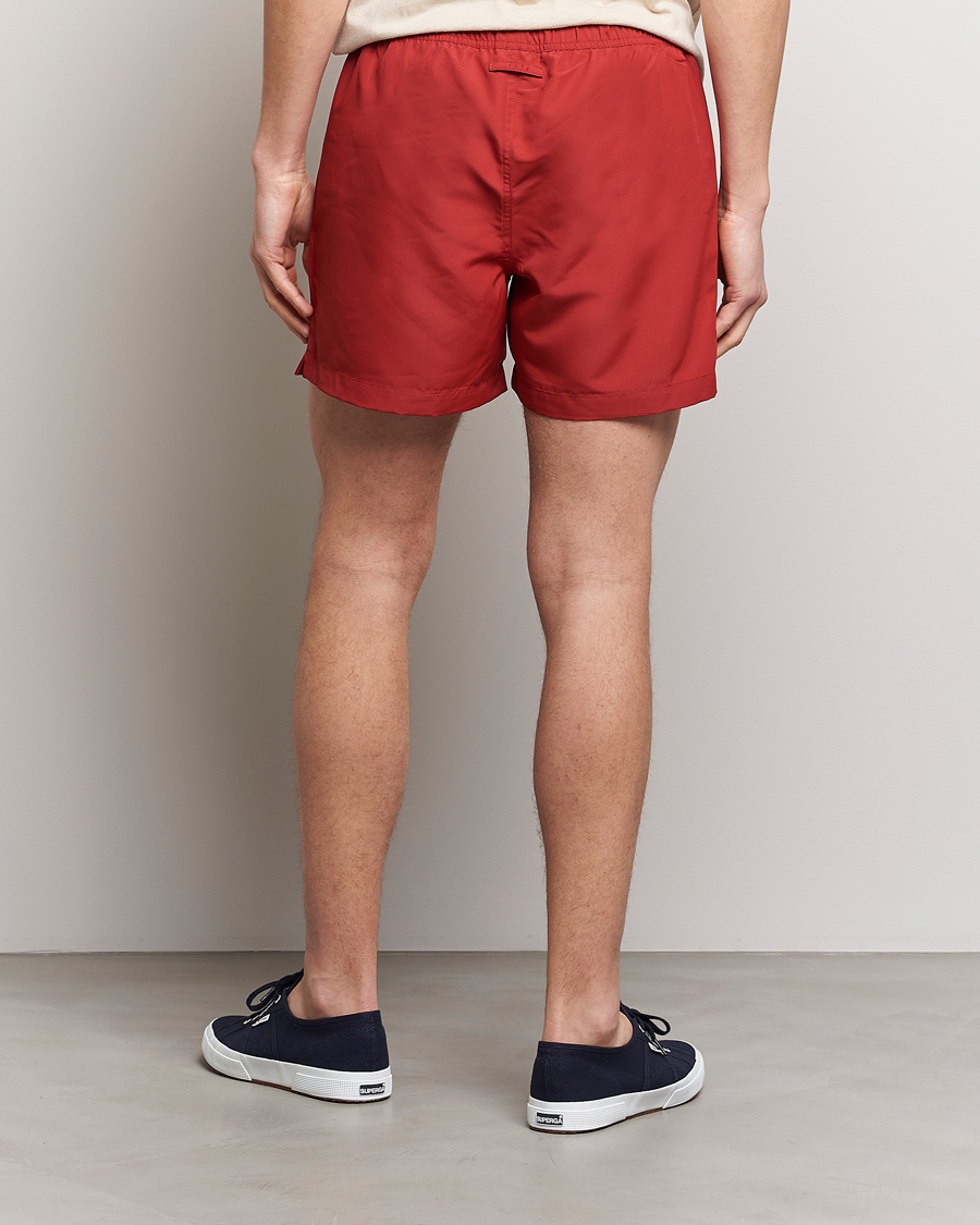 Herr | Badbyxor | Tiger of Sweden | Sjo Swim Shorts Dark Raspberry