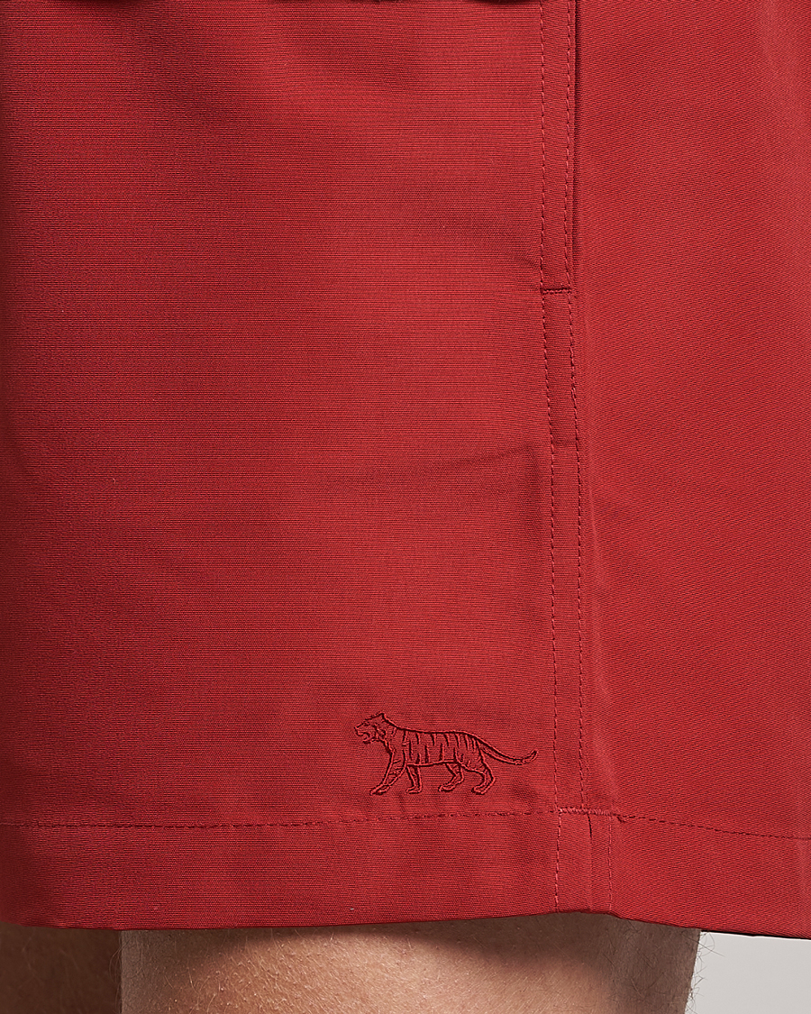 Herr | Badbyxor | Tiger of Sweden | Sjo Swim Shorts Dark Raspberry