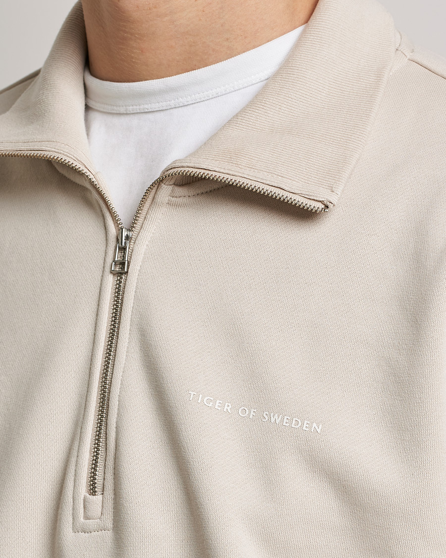 Herr | Tröjor | Tiger of Sweden | Marlon Half Zip Sweater Light Ivory