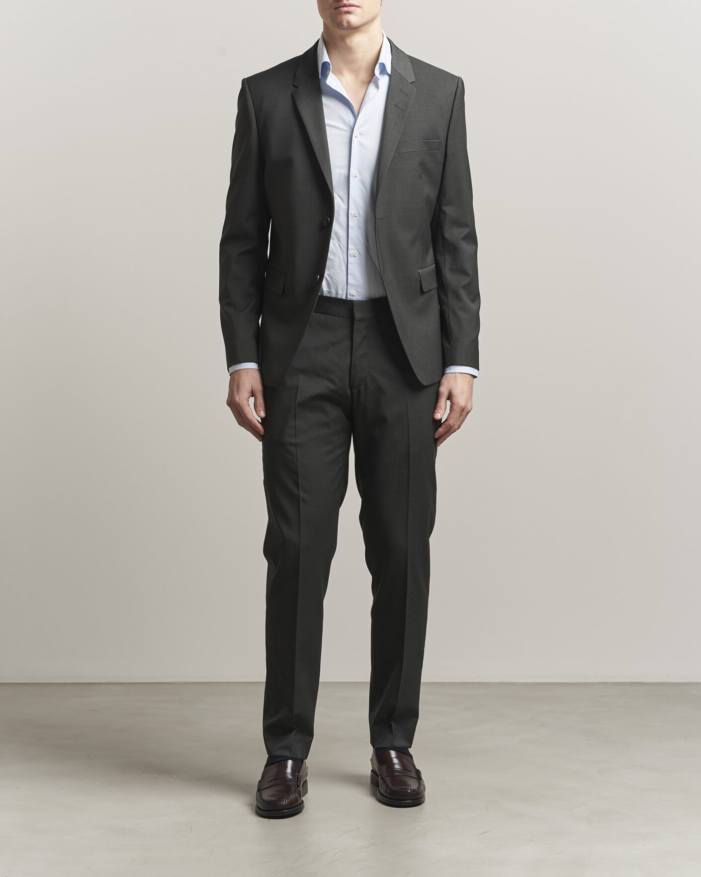 Herr | Byxor | Tiger of Sweden | Tenuta Wool Travel Suit Trousers Olive Extreme