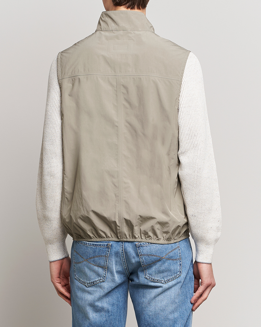Herr | Västar | Brunello Cucinelli | Lightweight Nylon Gilet Olive