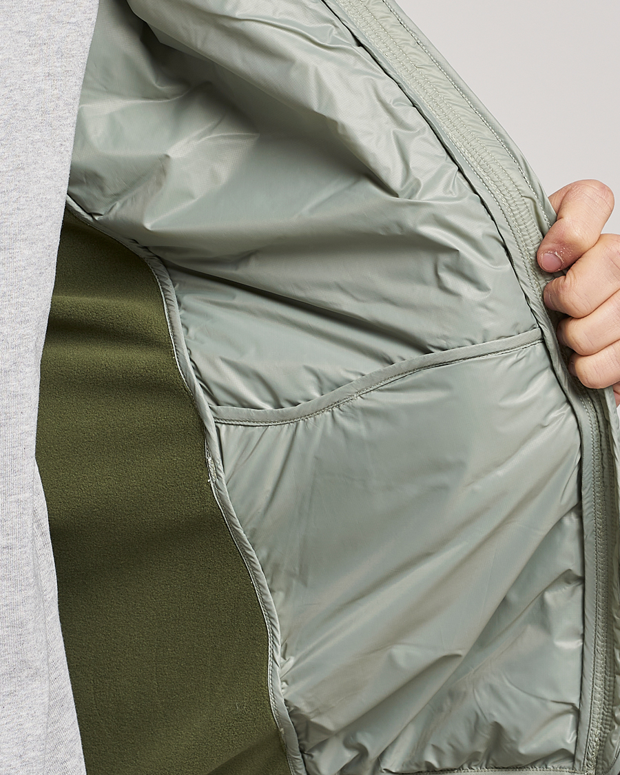 Herr | Jackor | Peak Performance | Helium Hooded Hybrid Limit Green