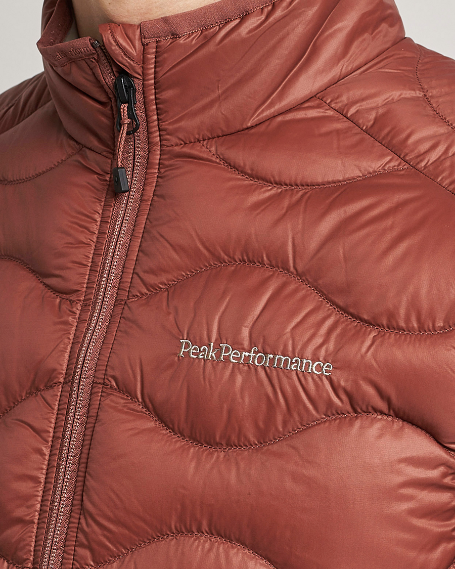 Herr | Västar | Peak Performance | Helium Down Vest Classic Clay