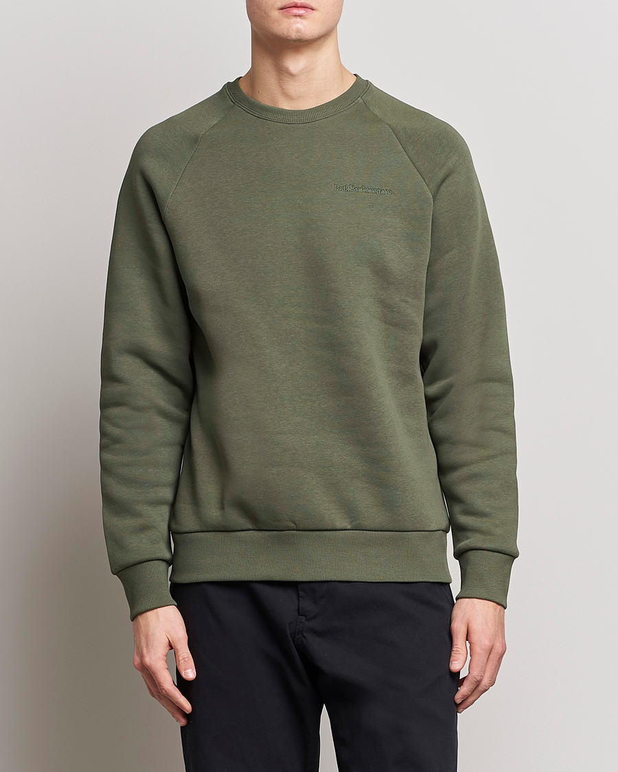 Herr | Tröjor | Peak Performance | Original Small Logo Crew Neck Sweatshirt Pine Needle
