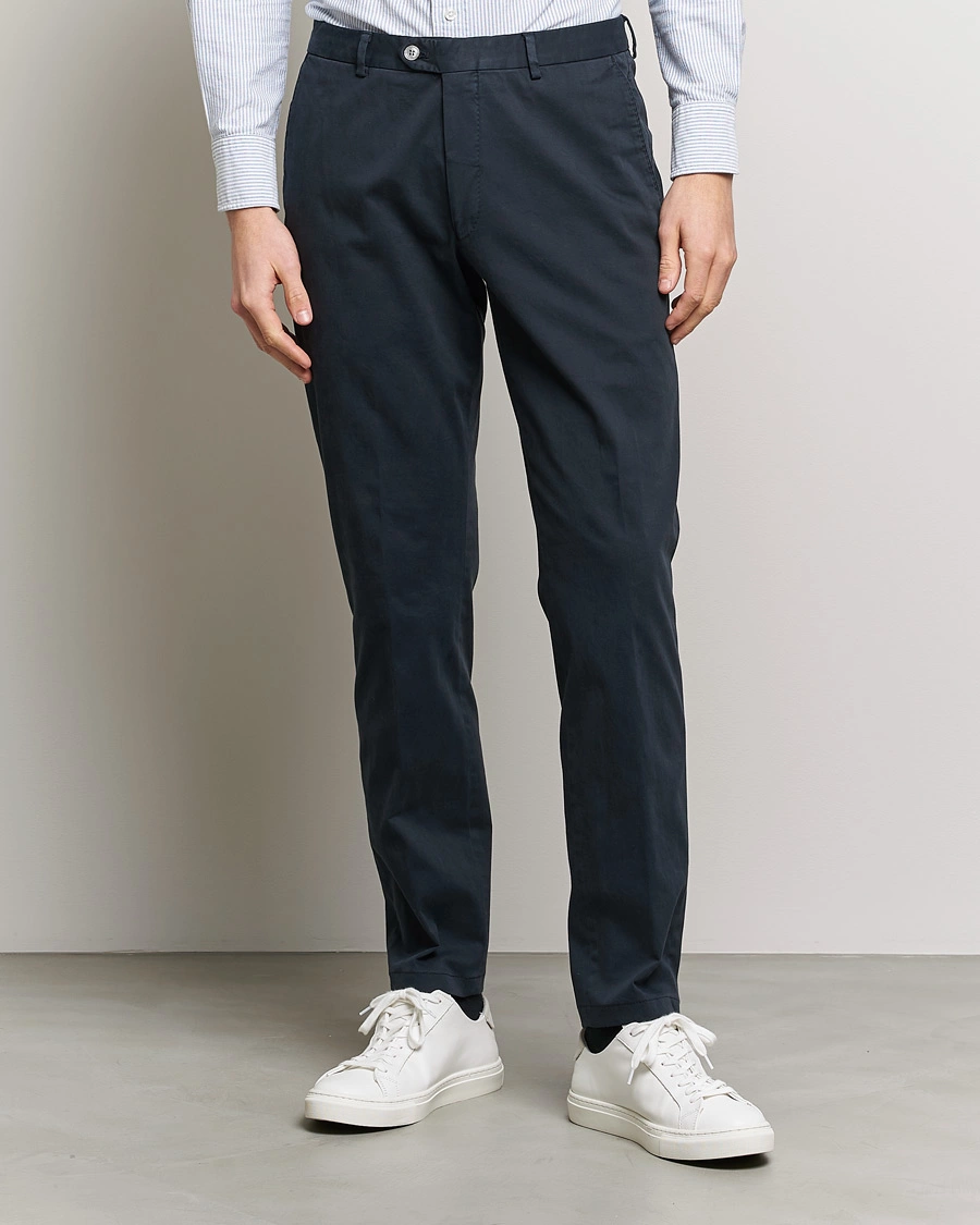 Herr | Chinos | Oscar Jacobson | Denz Casual Cotton Trousers Navy