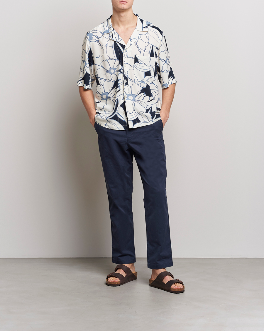Herr | Skjortor | Oscar Jacobson | Cuban Short Sleeve Flower Print Shirt White