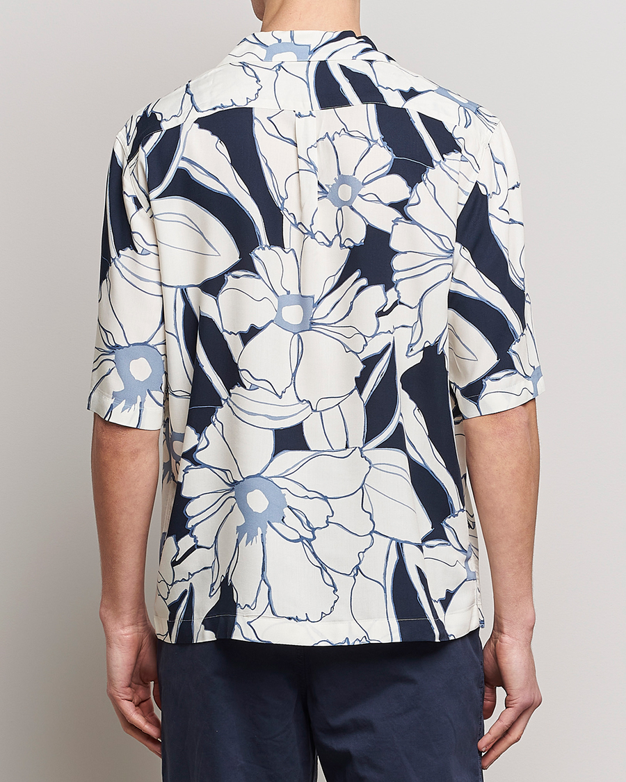 Herr | Skjortor | Oscar Jacobson | Cuban Short Sleeve Flower Print Shirt White