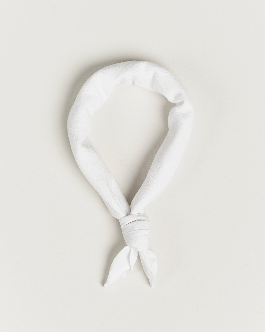 Herr | Oscar Jacobson Cotton Structure Bandana White | Oscar Jacobson | Cotton Structure Bandana White