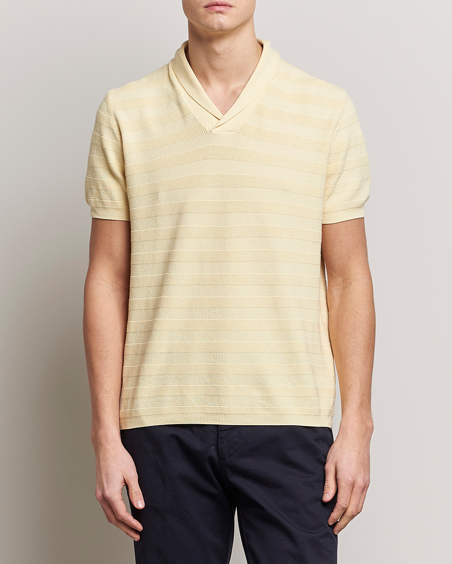 Herr | Pikéer | Oscar Jacobson | Rolle Garment Dye Structured Cotton Polo Yellow
