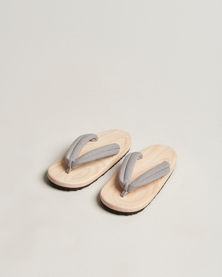 Herr | Beams Japan Wooden Geta Sandals Light Grey | Beams Japan | Wooden Geta Sandals Light Grey