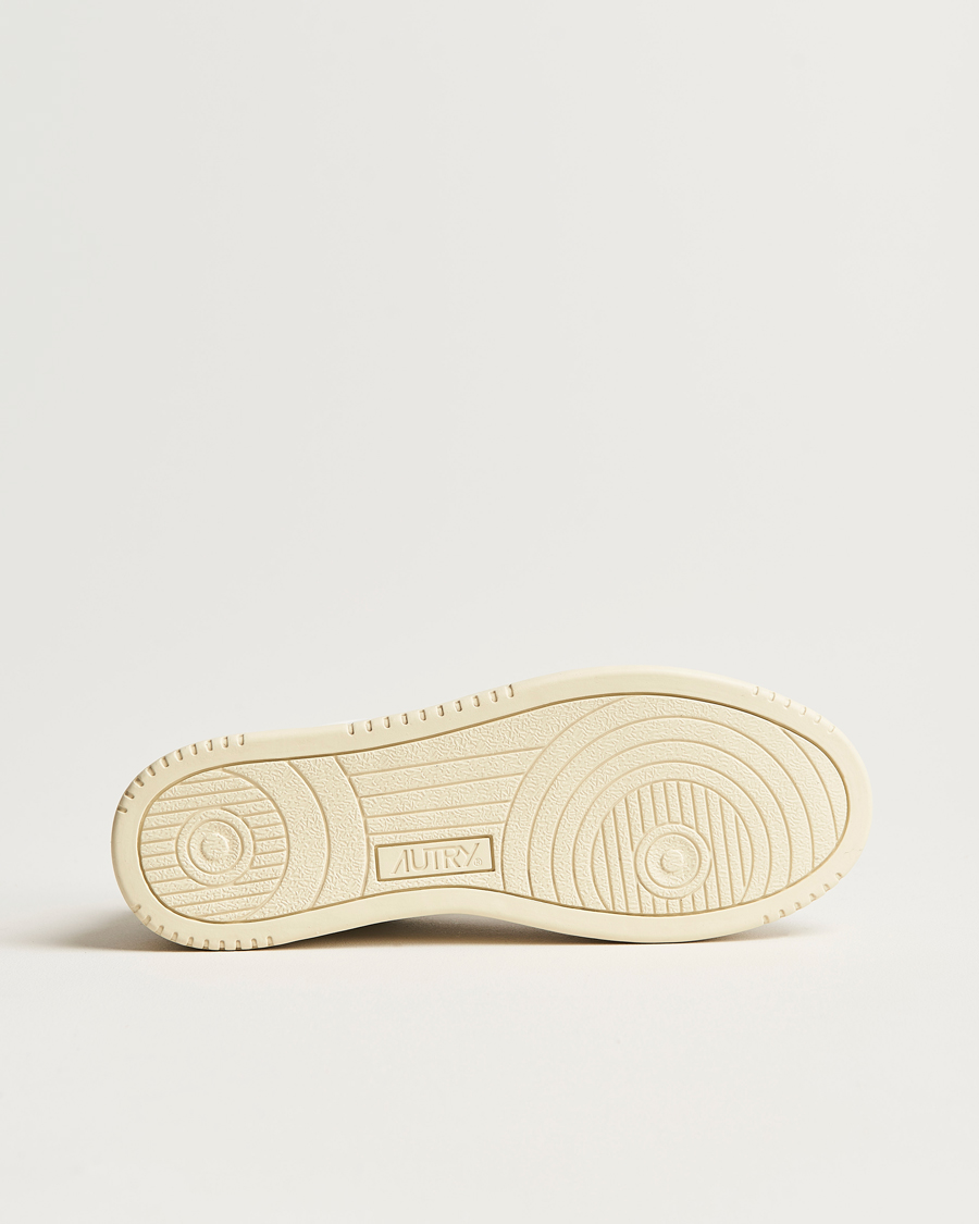 Herr | Sneakers | Autry | Medalist Low Super Soft Goat Leather Sneaker White