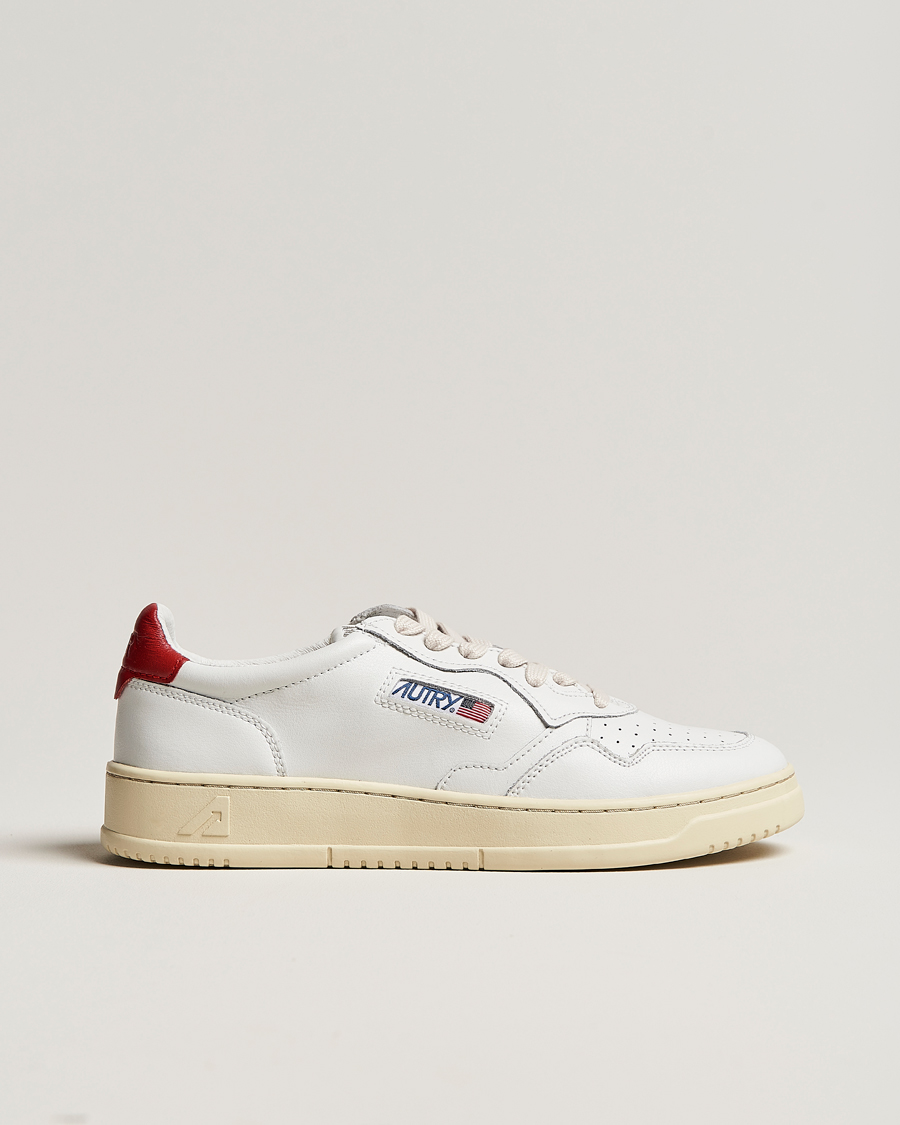 Herr | Autry Medalist Low Super Soft Leather Sneaker White/Red | Autry | Medalist Low Super Soft Leather Sneaker White/Red