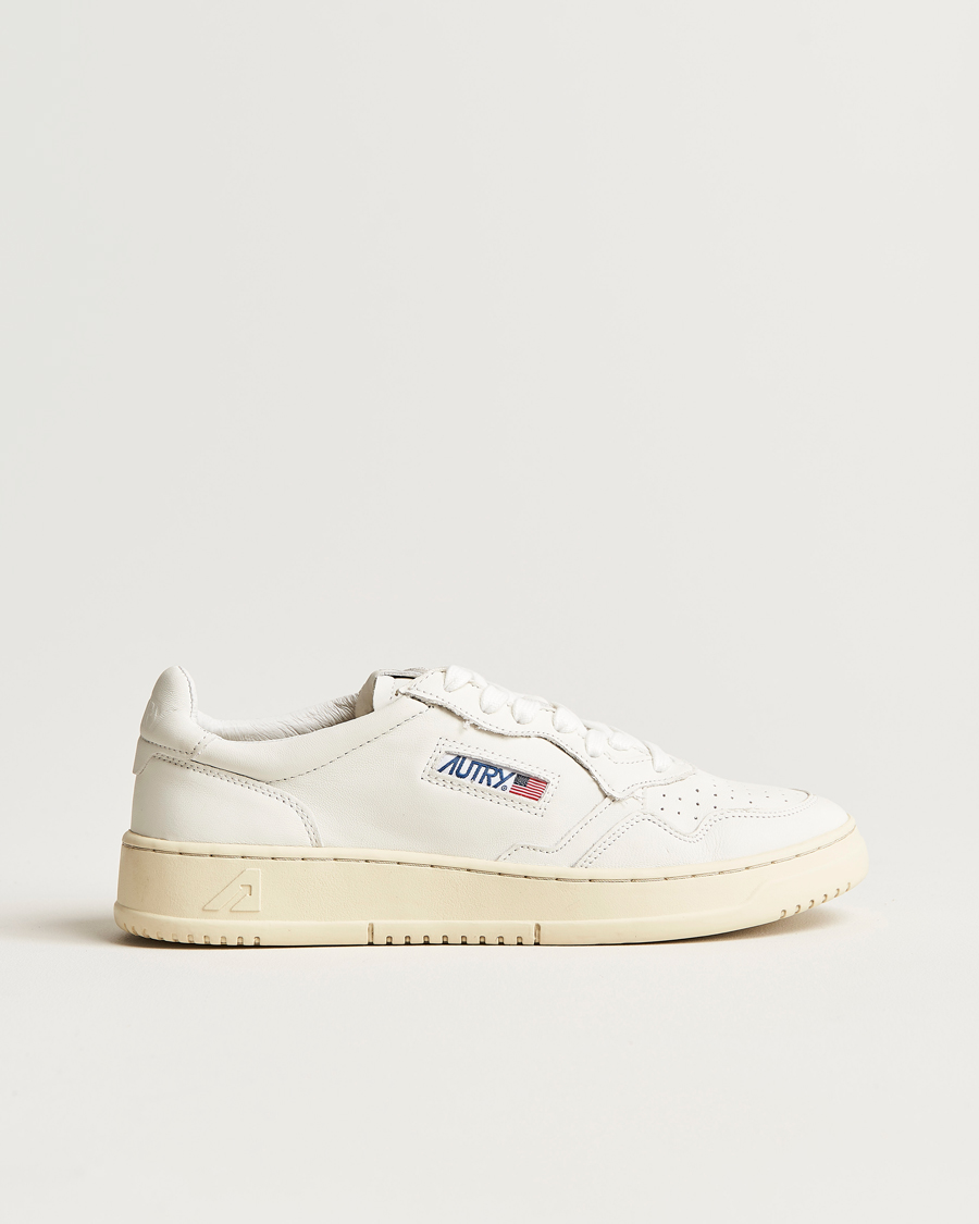 Herr | Sneakers | Autry | Medalist Low Super Soft Goat Leather Sneaker White