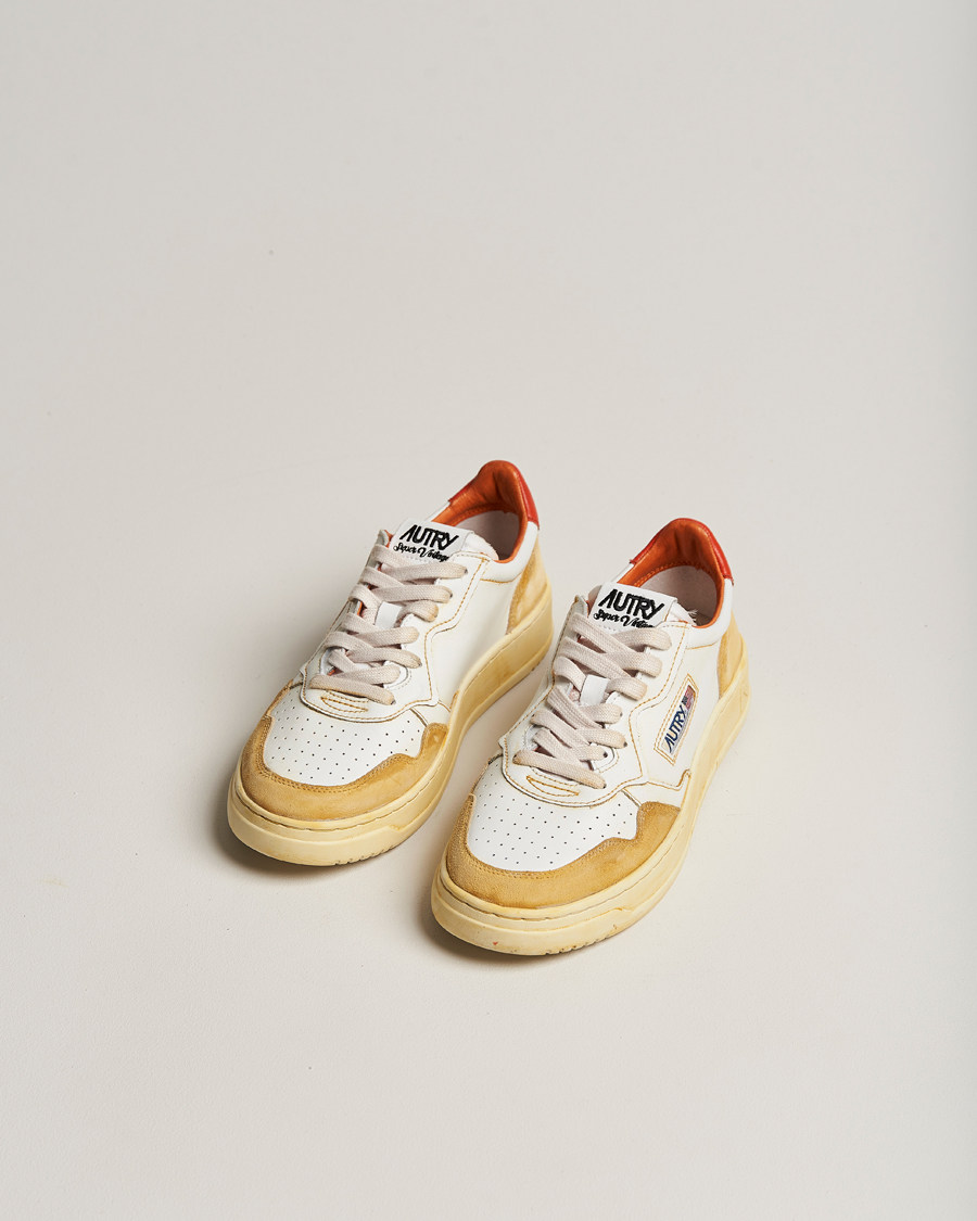 Herr | Autry Super Vintage Low Leather/Suede Sneaker Leat White/Orange | Autry | Super Vintage Low Leather/Suede Sneaker Leat White/Orange
