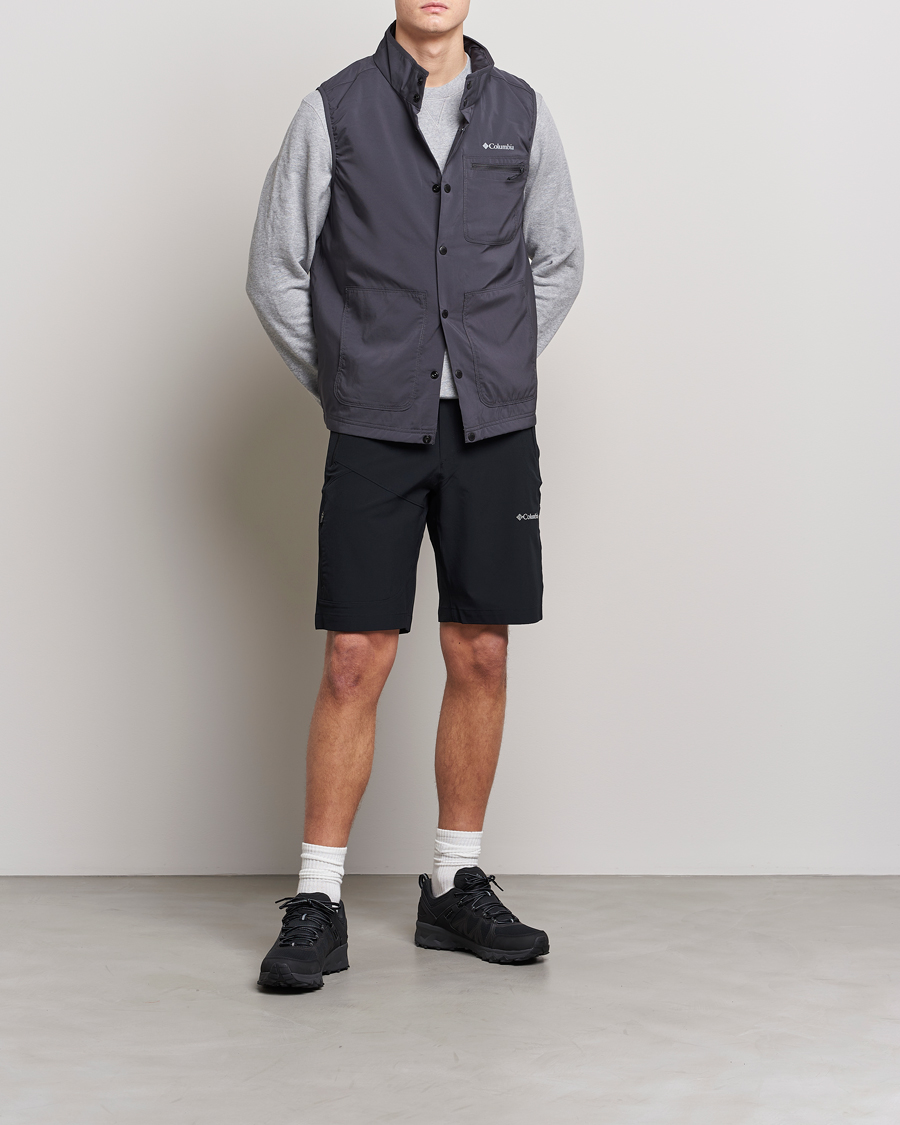 Herr | Västar | Columbia | Coral Ridge Vest Shark