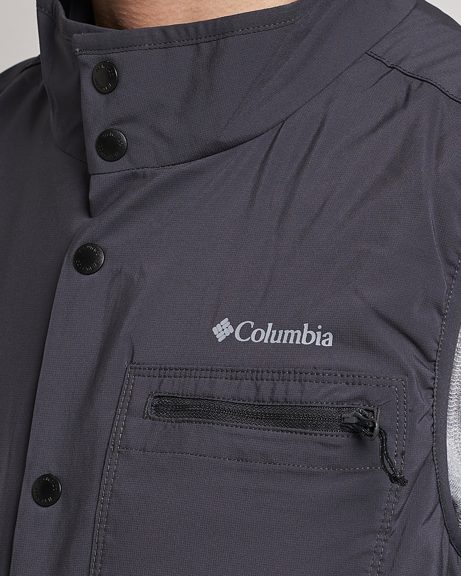 Herr | Västar | Columbia | Coral Ridge Vest Shark