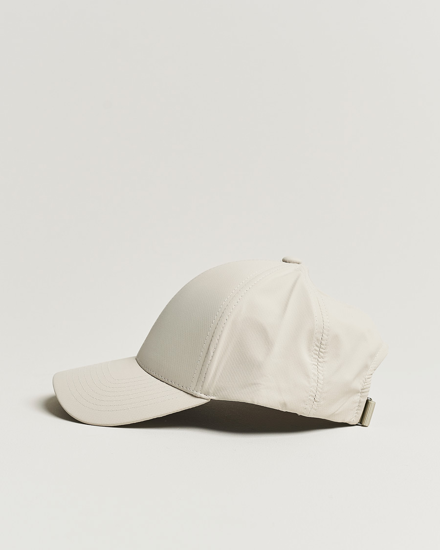 Herr | Varsity Headwear Active Tech Cap Beige | Varsity Headwear | Active Tech Cap Beige
