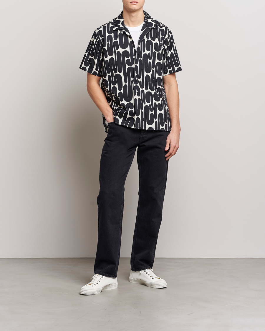 Herr | Skjortor | Gitman Vintage | Alexander Girard Camp Shirt Black/White