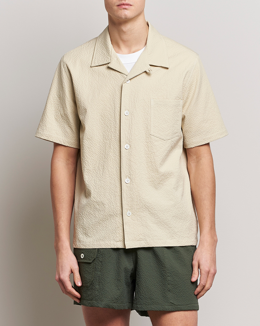 Herr | Skjortor | Howlin' | Short Sleeve Cotton Seersucker Shirt Ecru